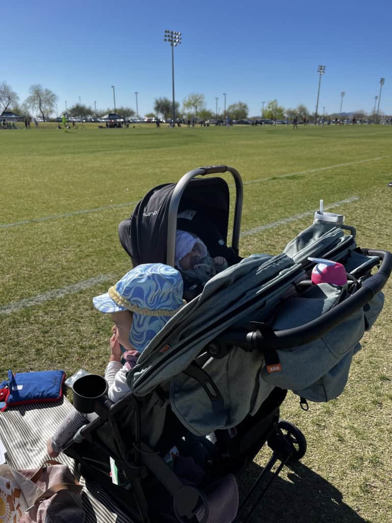 Zoe twin with baby and toddler