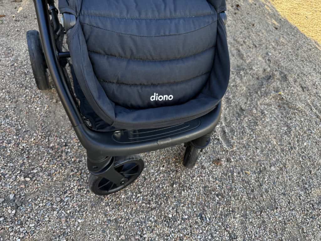 Diono quantum footrest